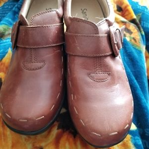 Sanita 42 Nikki Clog New